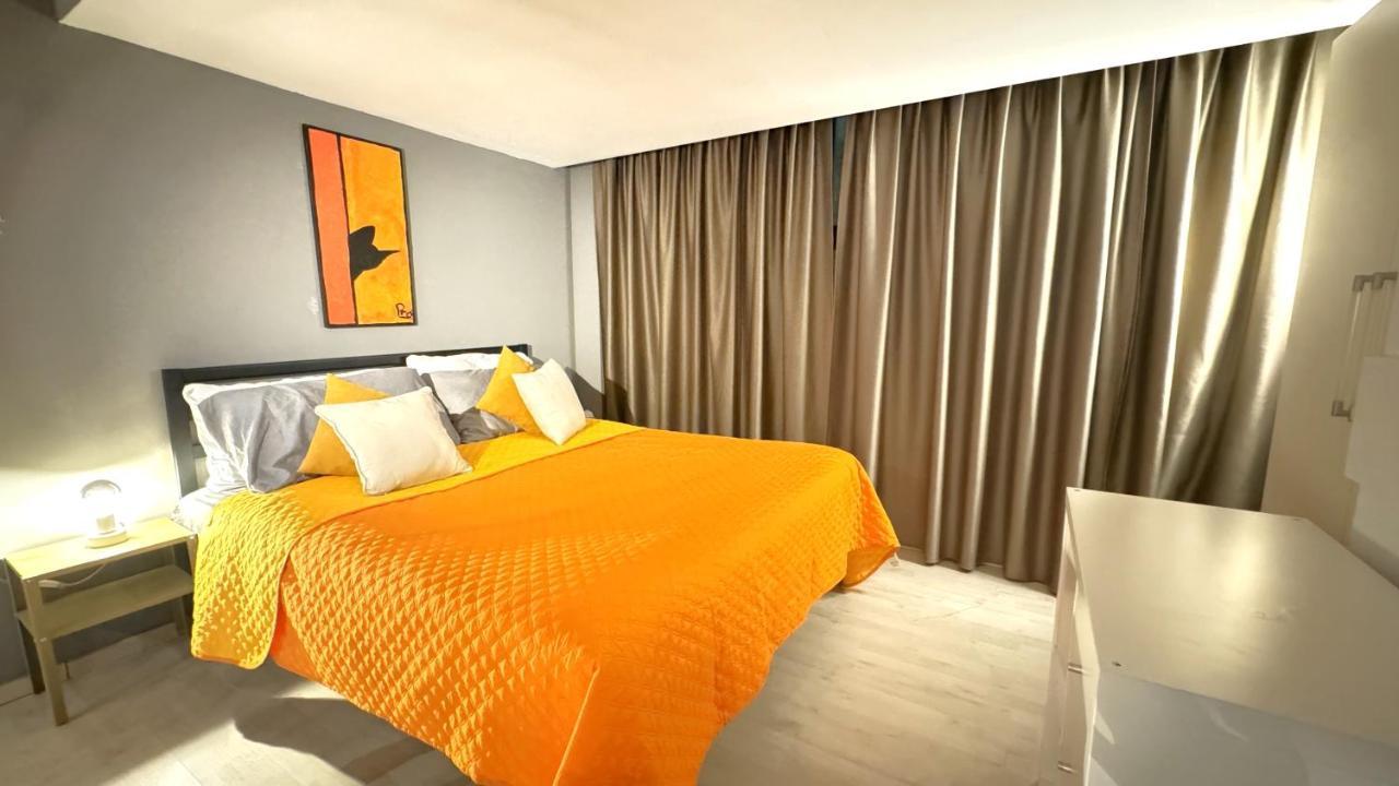 Dora Park-Porta Susa Private Parking&Netflix Apartment ตูริน ภายนอก รูปภาพ