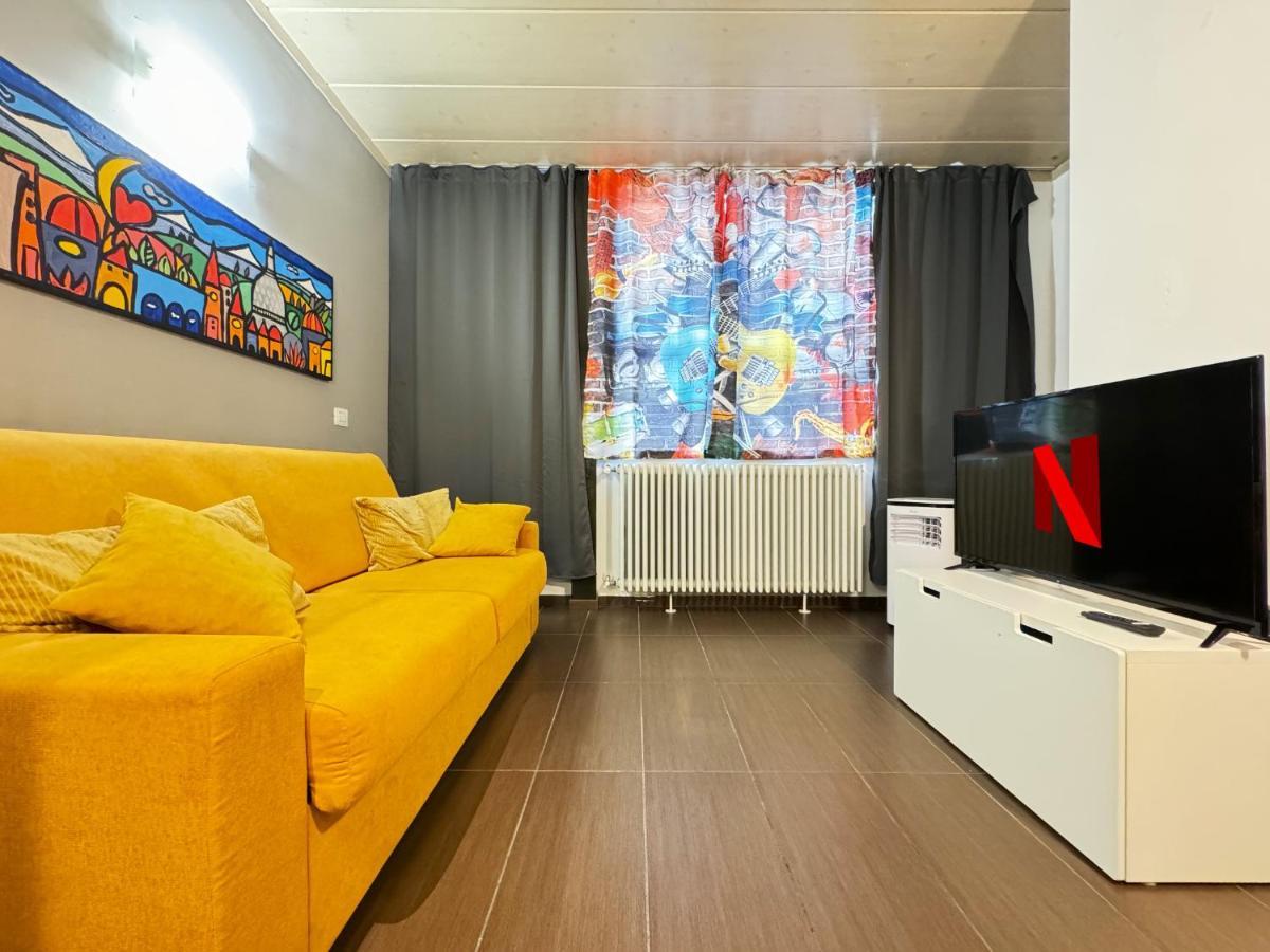 Dora Park-Porta Susa Private Parking&Netflix Apartment ตูริน ภายนอก รูปภาพ